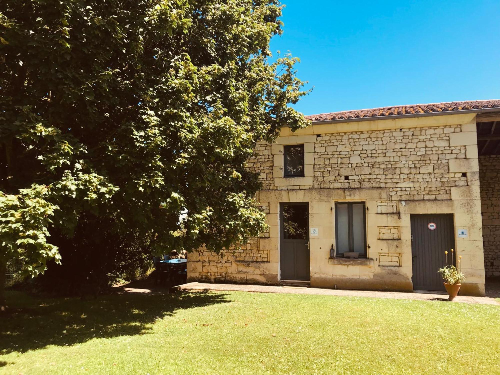Gite Au Boom Coeur En Options Spa Et Repas Tourtenay Dış mekan fotoğraf